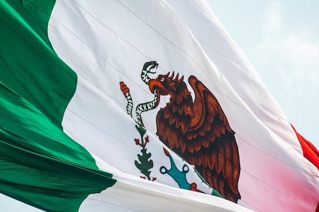 Un'immagine ravvicinata della bandiera del Messico